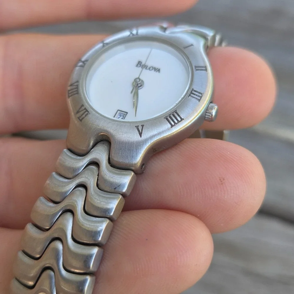 Womens Bulova Silver Wrist Watch Water Resistant Made in Japan T7 Quartz